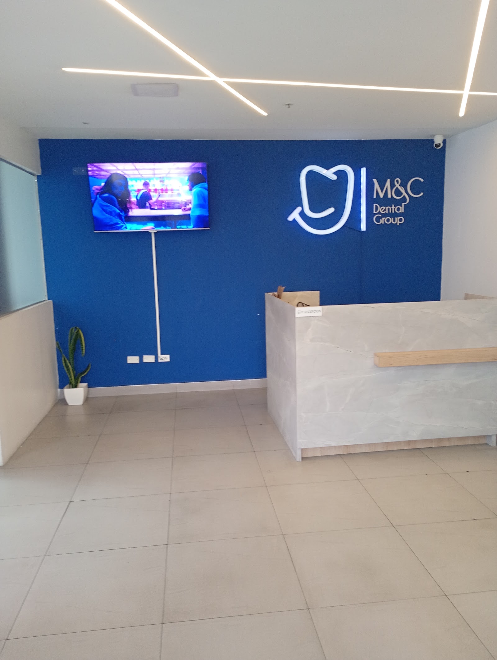 M&C Dental Group